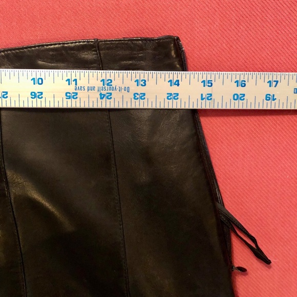 Vintage Prada Women's Black Leather Pleated Skirt w Logo Buckle - Picture 8 of 9